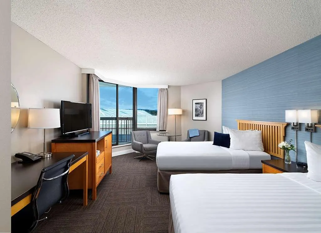 Inn At Laurel Point Victoria Hotel